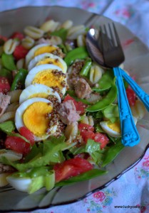 Salata Nicoise cu ton si paste